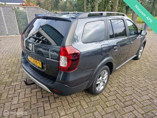 Dacia Logan - Afbeelding 13 van 30