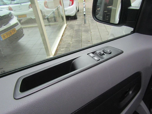 Opel Vivaro - Afbeelding 14 van 25