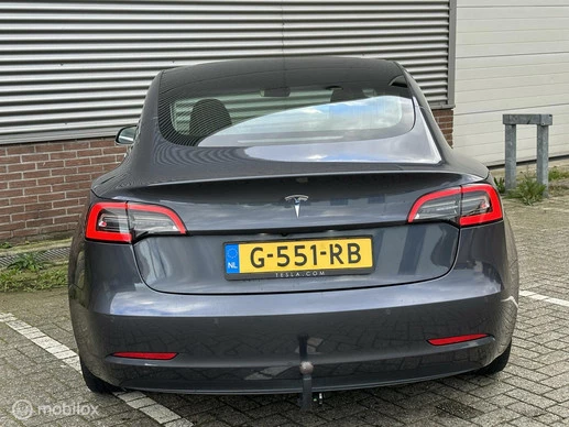 Tesla Model 3 - Afbeelding 7 van 22