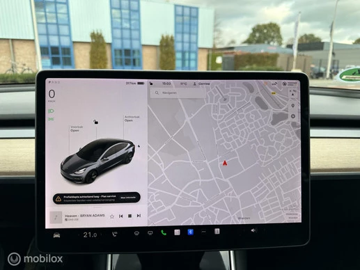 Tesla Model 3 - Afbeelding 15 van 22